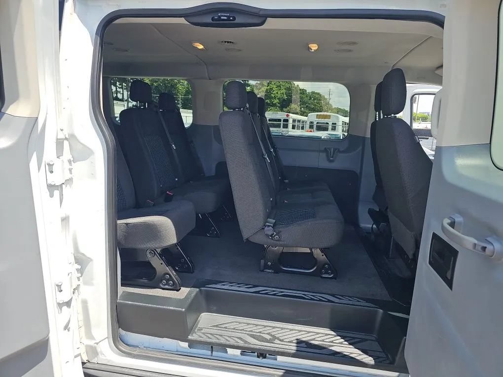 Used 2016 Ford Transit 350 XL RWD image 15