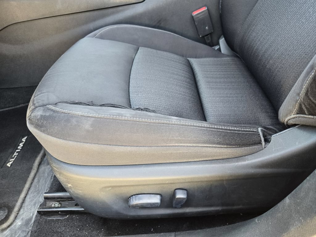 Used 2019 Nissan Altima 2.5 S FWD image 16