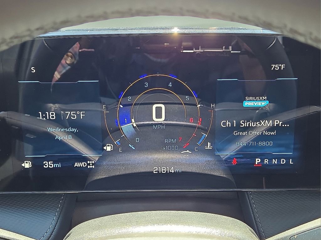 Used 2025 Chevrolet Equinox LT AWD/4WD image 25