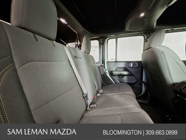 Used 2024 Jeep Wrangler Unlimited Sahara AWD/4WD image 25