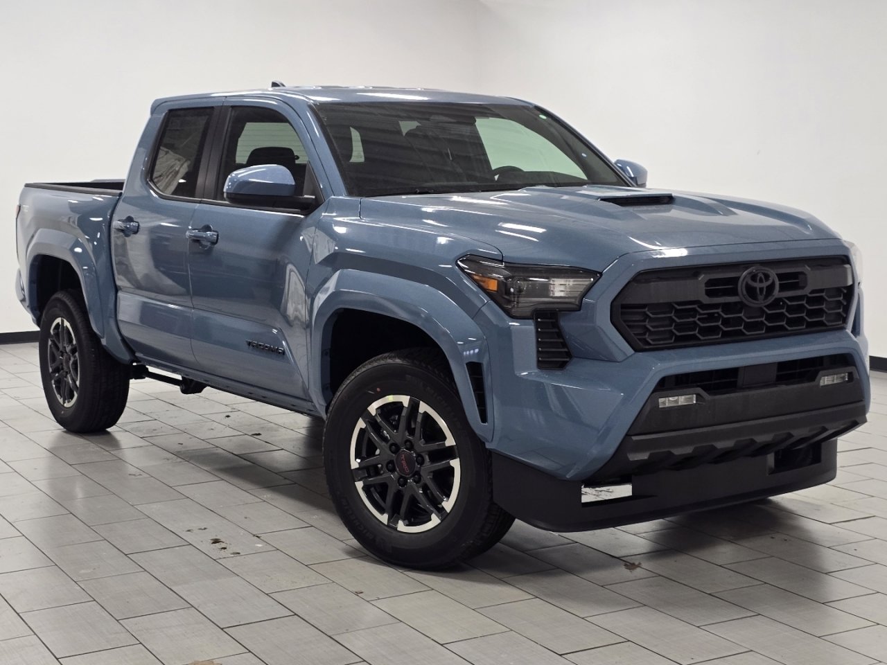 New 2026 Toyota Tacoma TRD Sport image 2