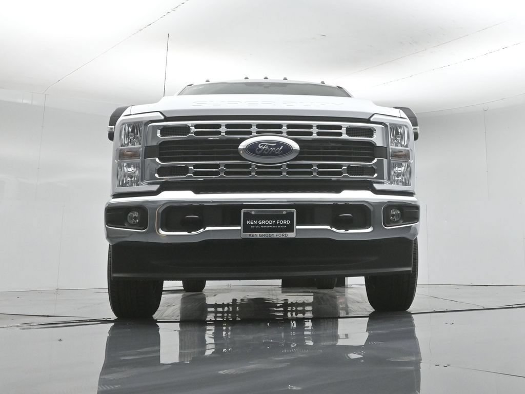 New 2026 Ford F350 XL w/ XL Chrome Package AWD/4WD image 41
