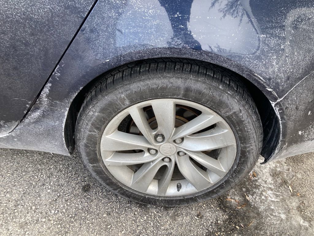 Used 2017 Buick Regal Premium image 6