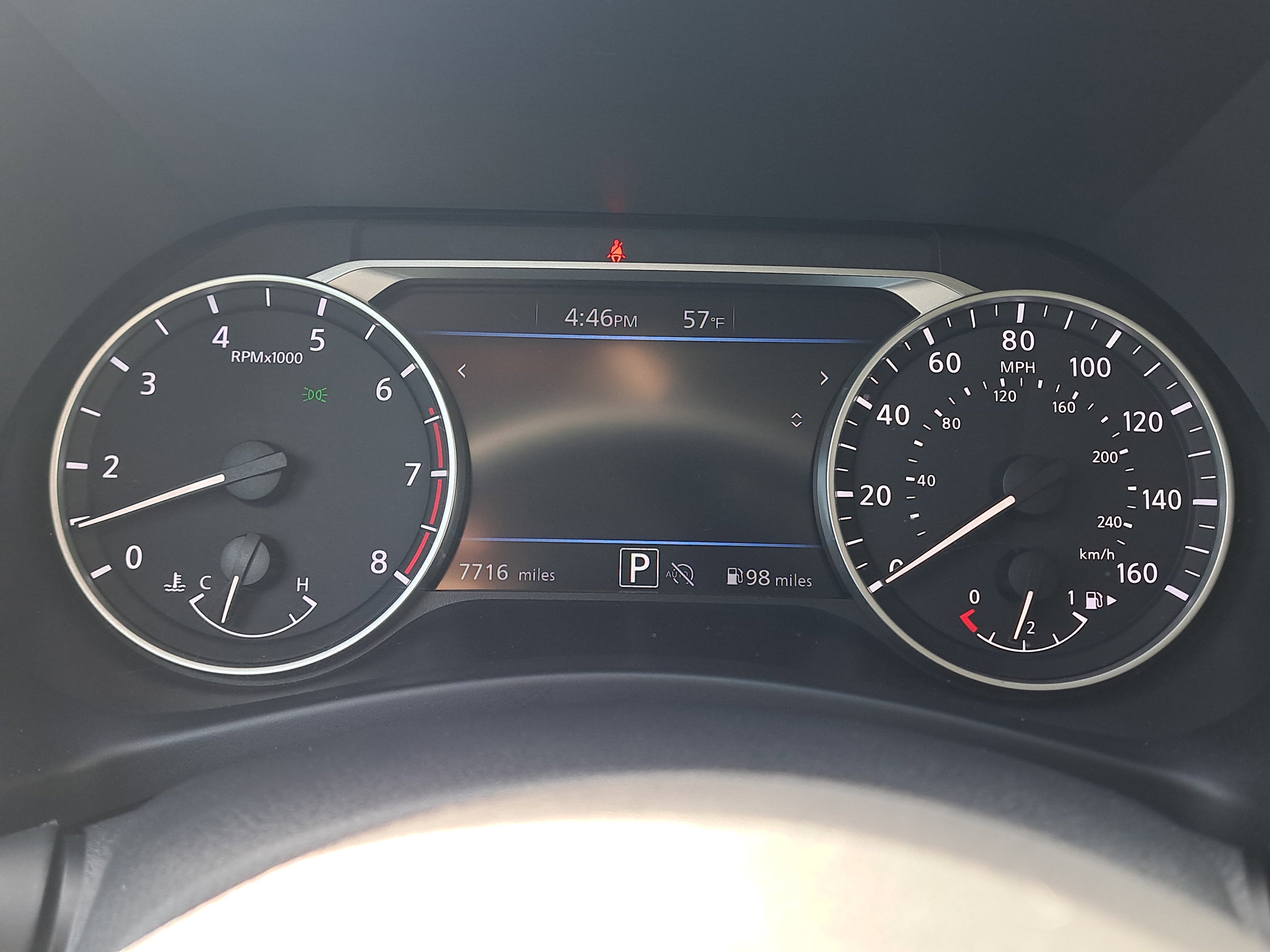 Certified 2025 Nissan Sentra SR image 23