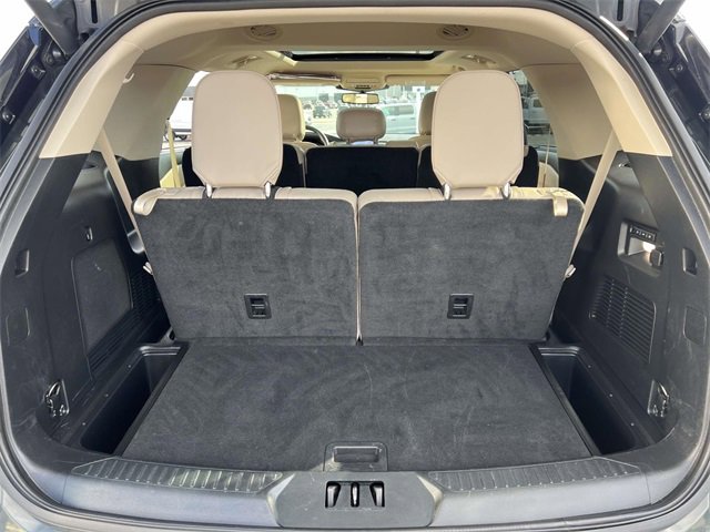 Certified 2023 Ford Explorer Limited w/ Equipment Group 301A image 7