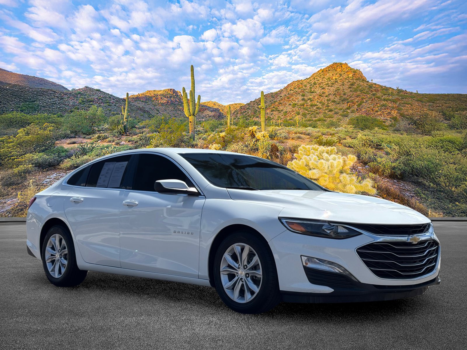 Used 2023 Chevrolet Malibu LT FWD image 2