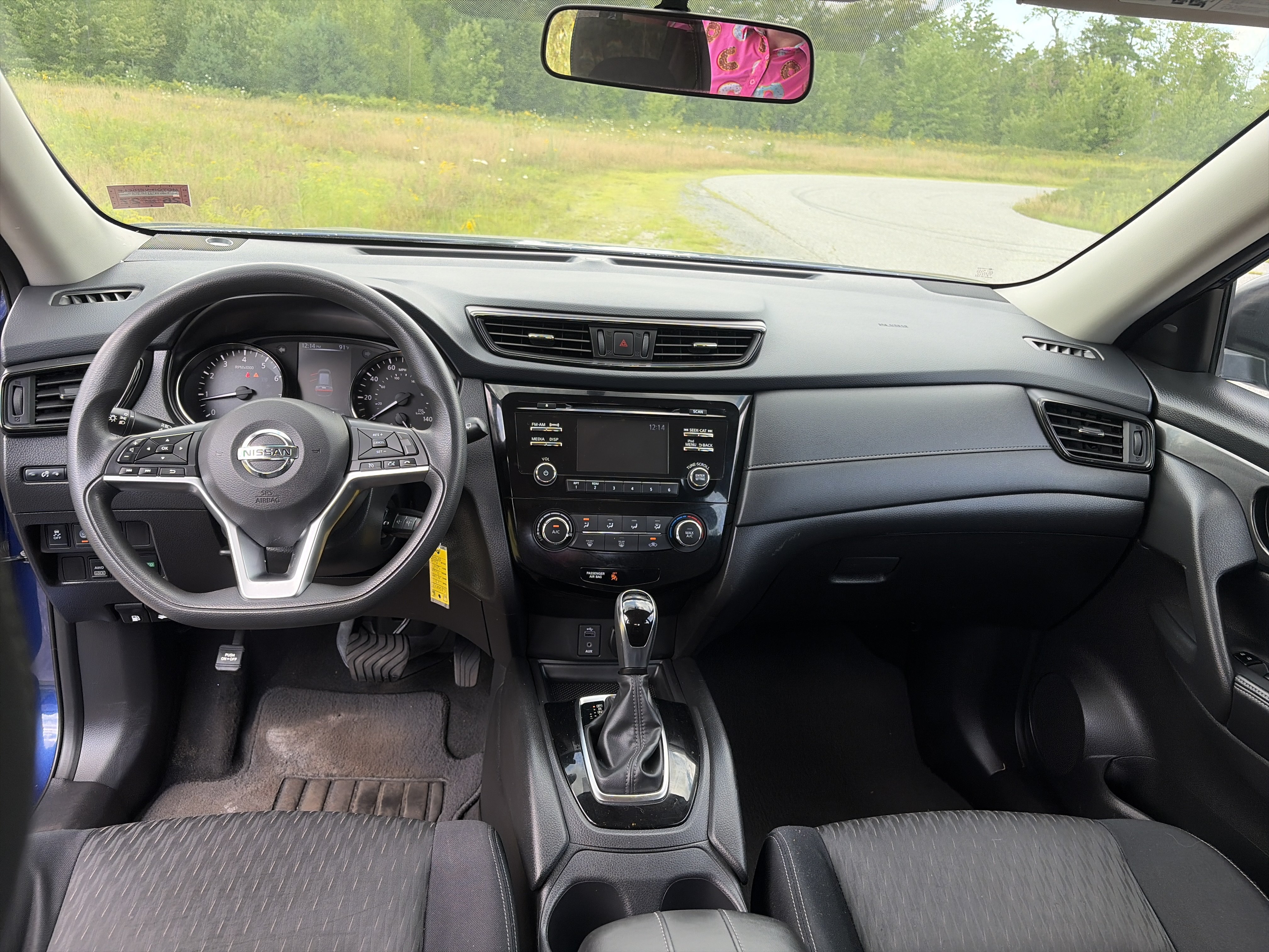 Used 2017 Nissan Rogue S AWD/4WD image 16