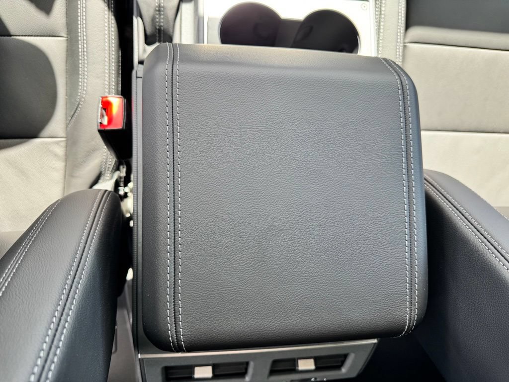 New 2026 INEOS Grenadier Station Wagon AWD/4WD image 15