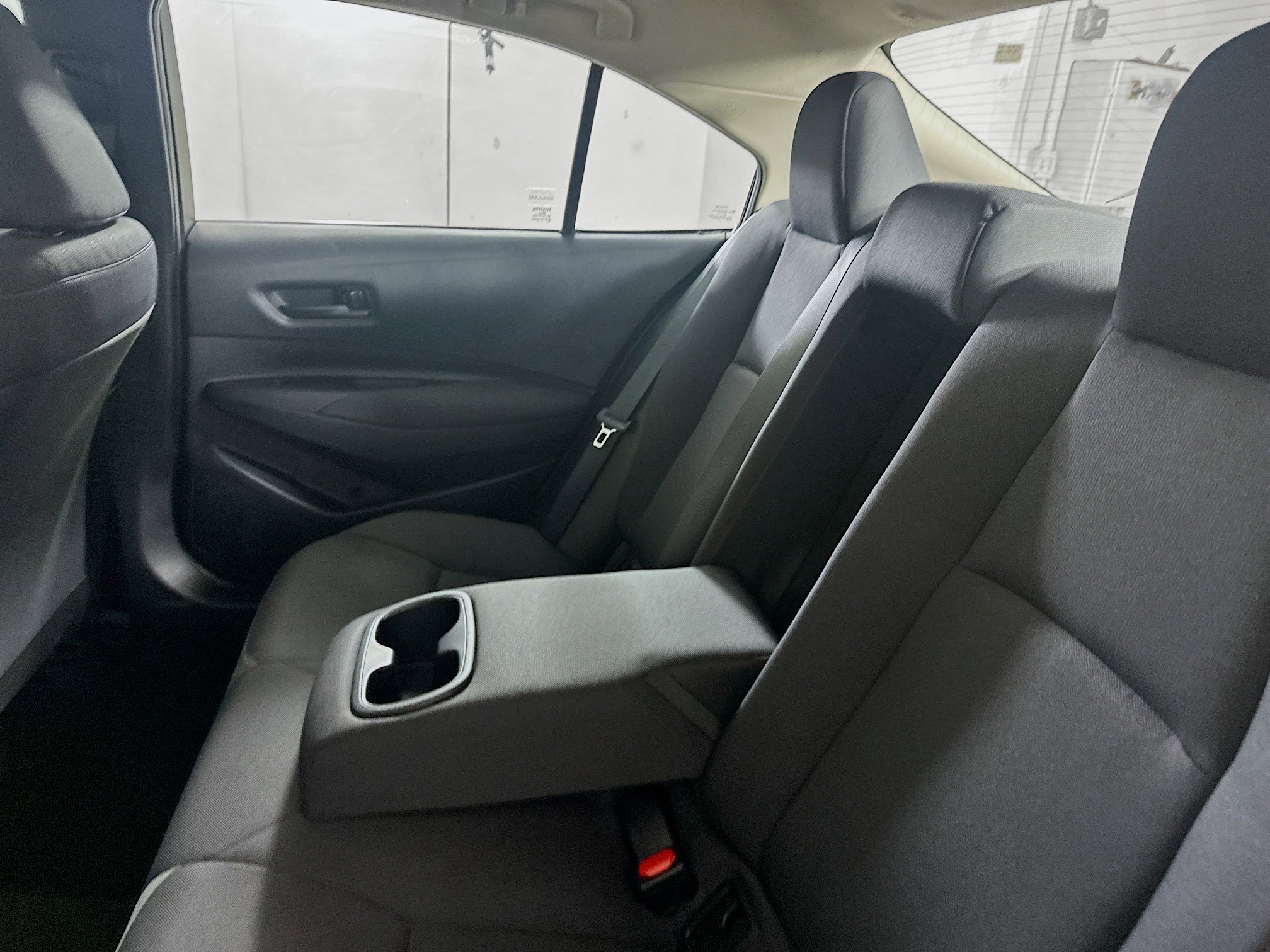 Used 2024 Toyota Corolla LE image 27