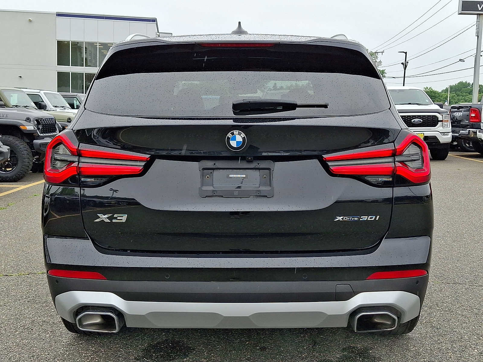 Used 2022 BMW X3 xDrive30i w/ Premium Package AWD/4WD image 5