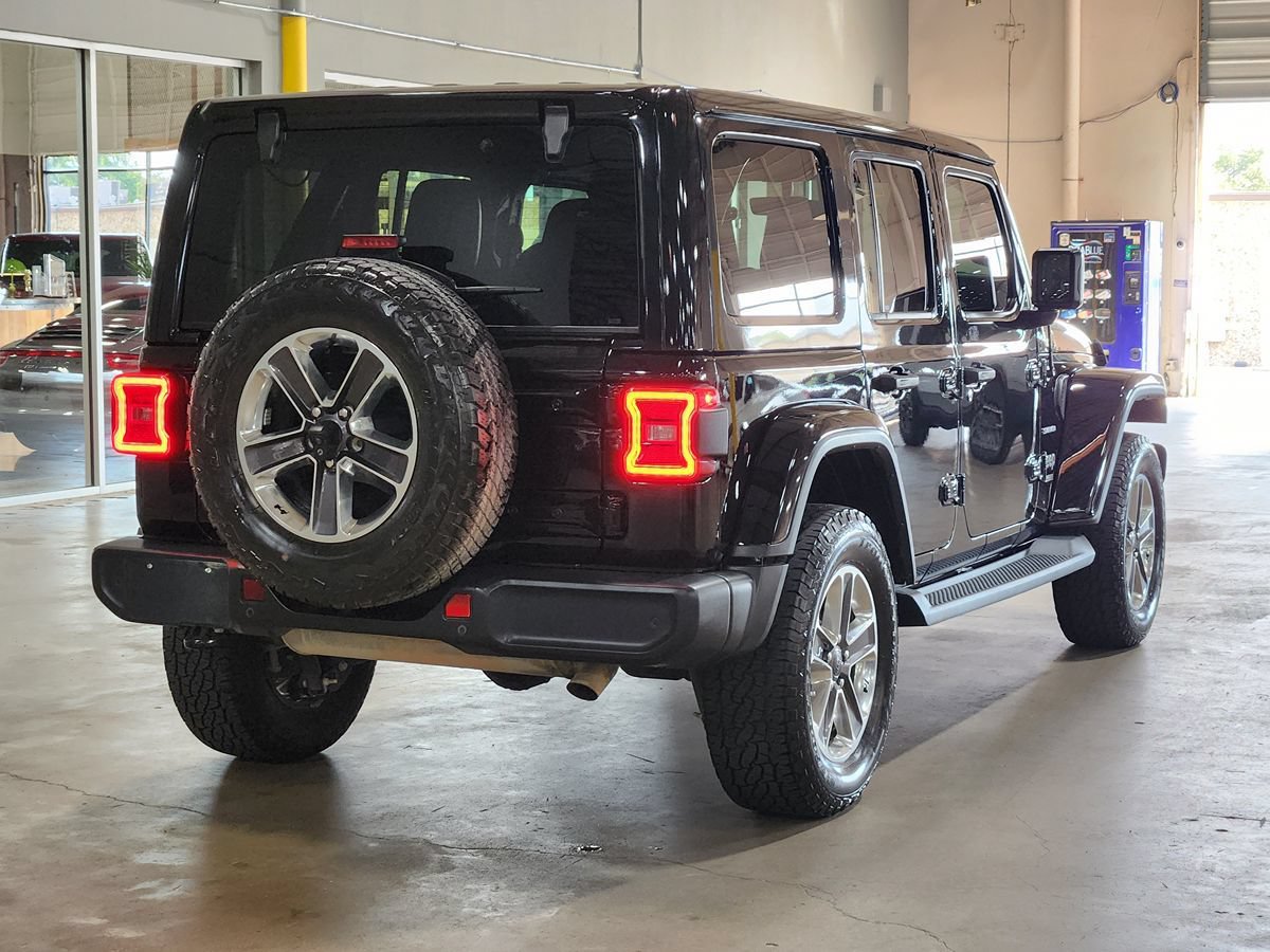 Used 2020 Jeep Wrangler Unlimited Sahara AWD/4WD image 8