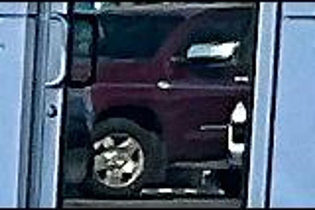 Used 2025 Ford Expedition Max Platinum w/ Stealth Appearance Package AWD/4WD image 3