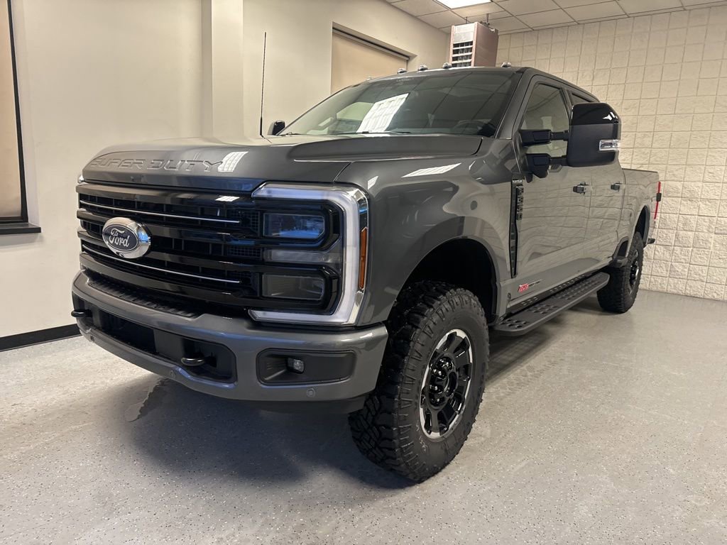 New 2026 Ford F350 Platinum w/ Tremor Off-Road Package image 13