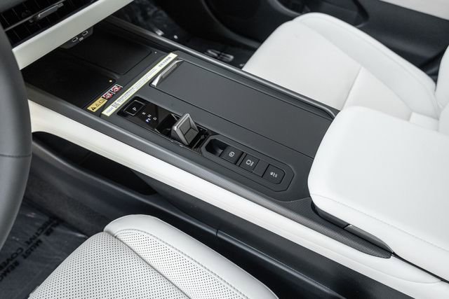 New 2026 Lexus ES 350e FWD image 8