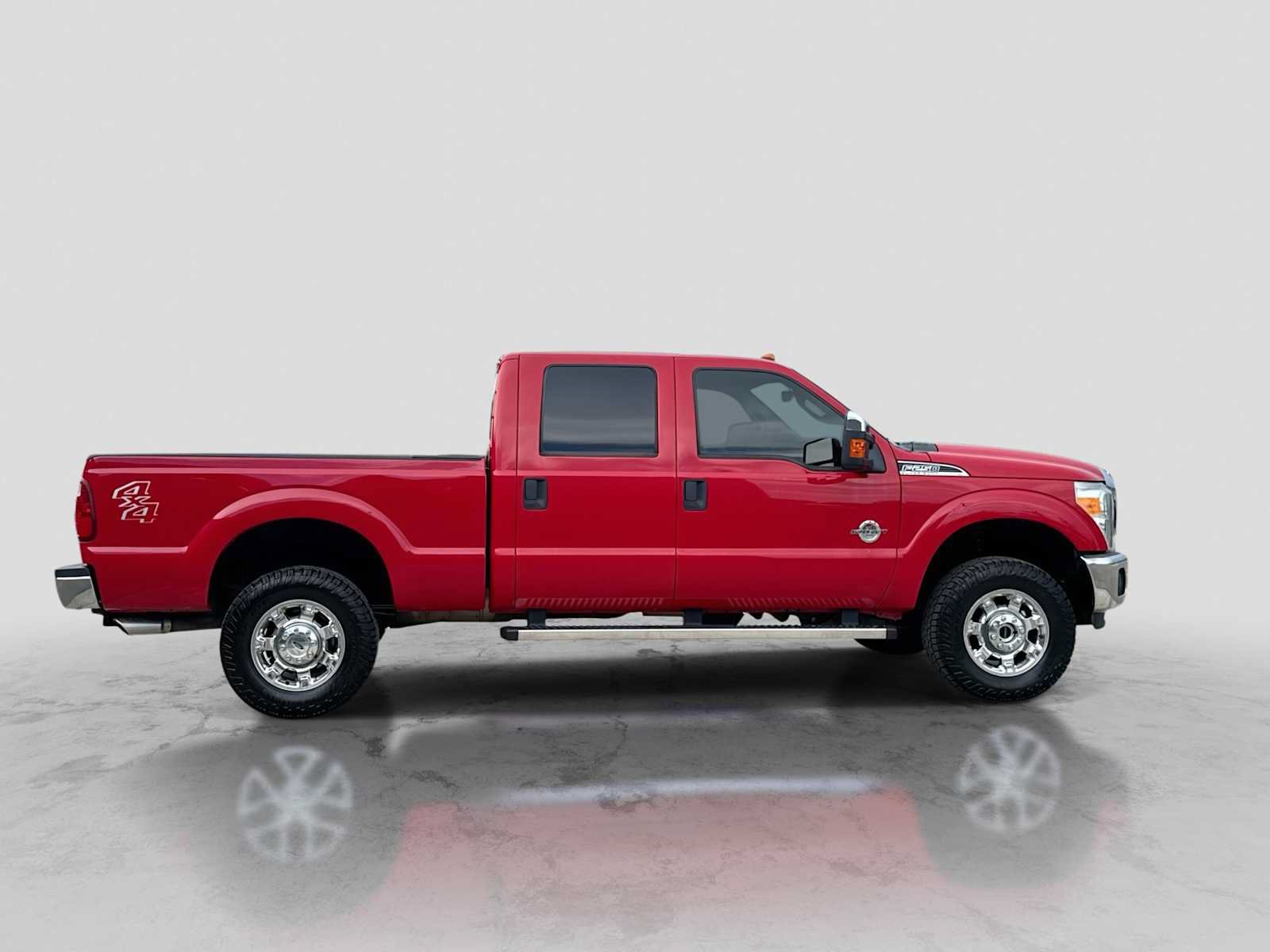 Used 2015 Ford F250 XLT w/ XLT Premium Package AWD/4WD image 7