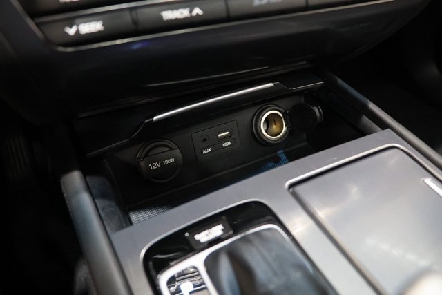 Used 2015 Hyundai Genesis 3.8 w/ Option Group 03 AWD/4WD image 27