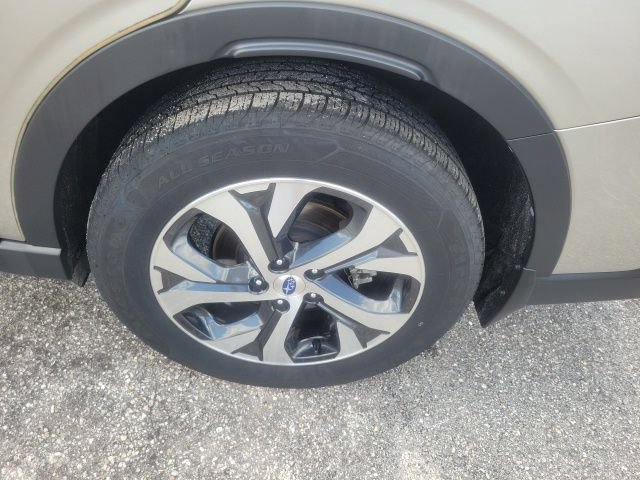 Used 2020 Subaru Outback Limited AWD/4WD image 9