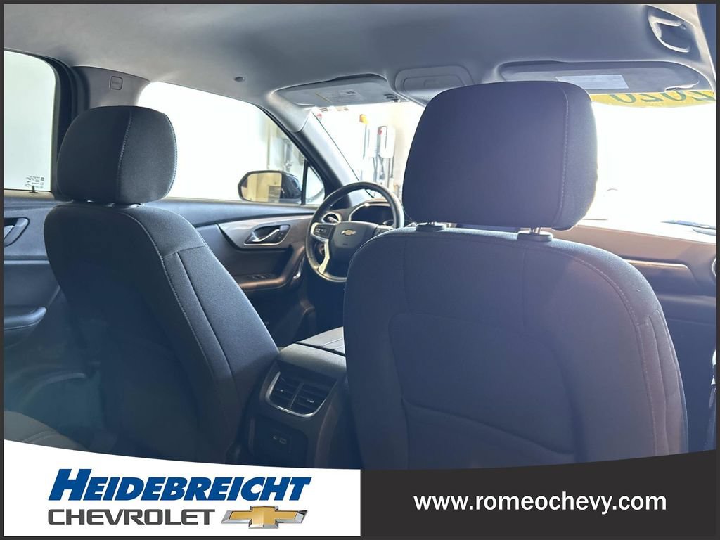 Certified 2020 Chevrolet Blazer L FWD image 31