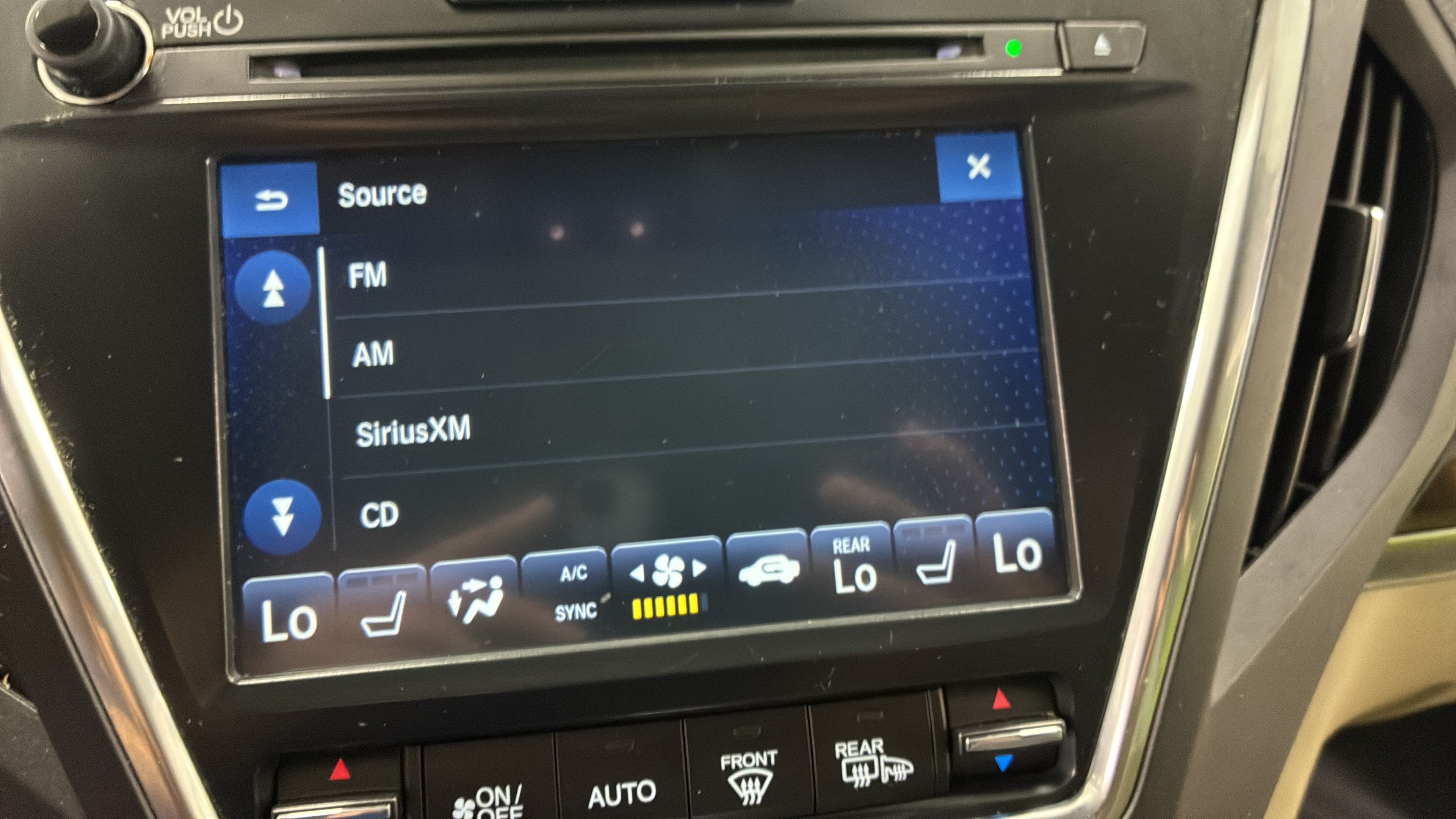 Used 2020 Acura MDX SH-AWD image 29