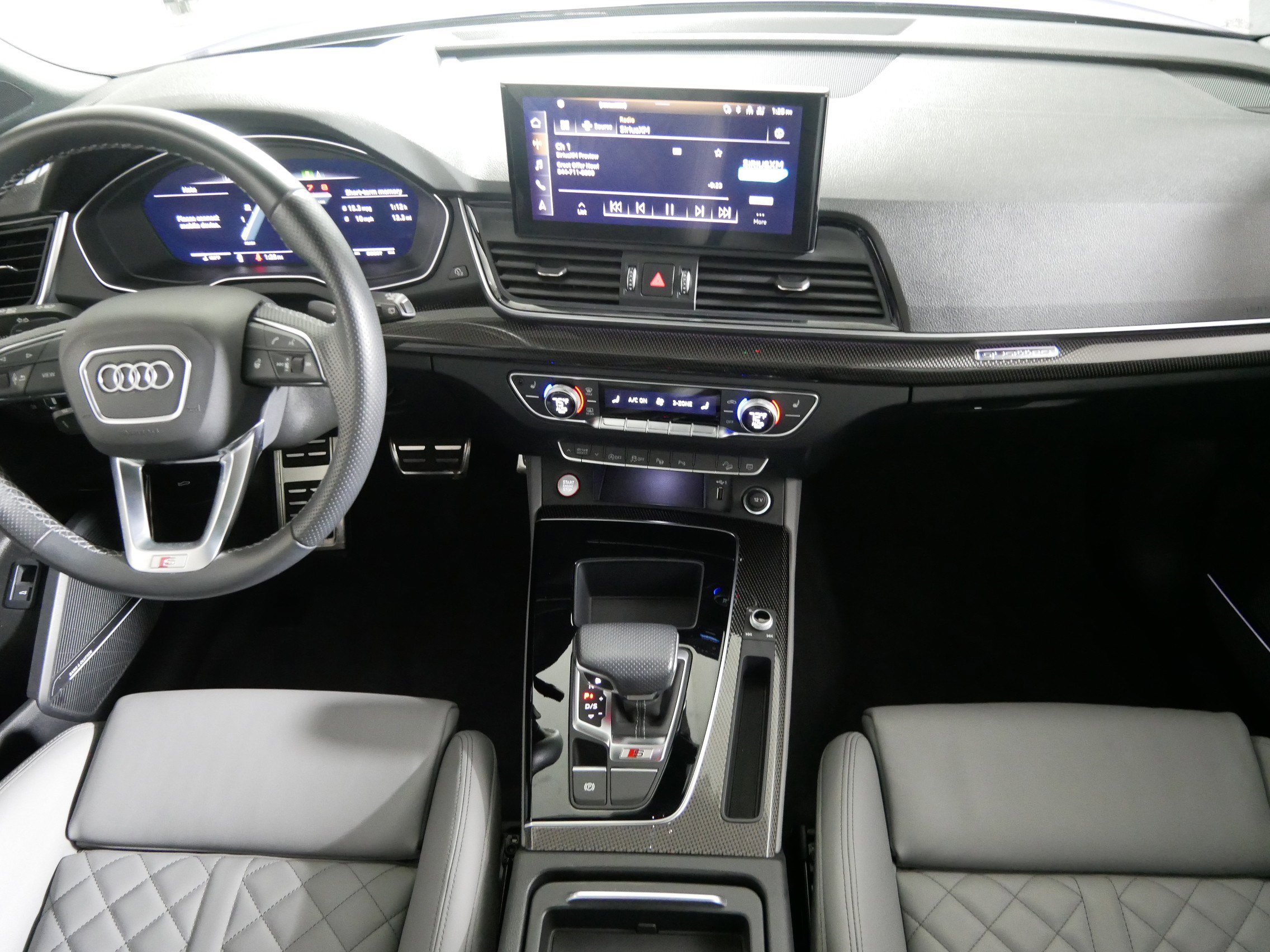 Used 2022 Audi SQ5 Prestige w/ Prestige Package image 10