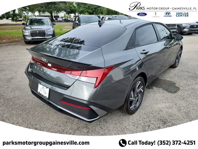 New 2025 Hyundai Elantra SEL w/ Cargo Package image 3