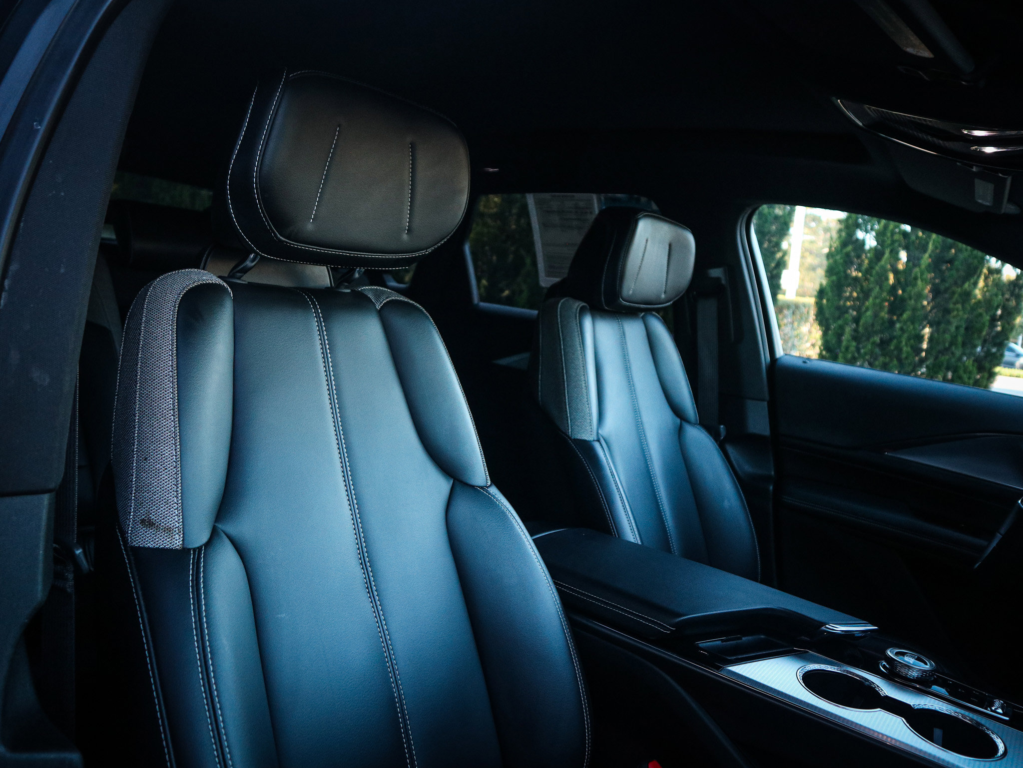 Used 2024 Cadillac Lyriq Tech image 34