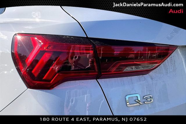 Used 2024 Audi Q3 2.0T Premium Plus AWD/4WD image 22