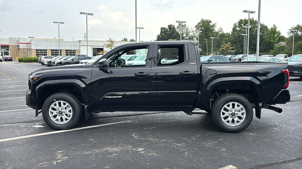 New 2026 Toyota Tacoma SR5 AWD/4WD image 4