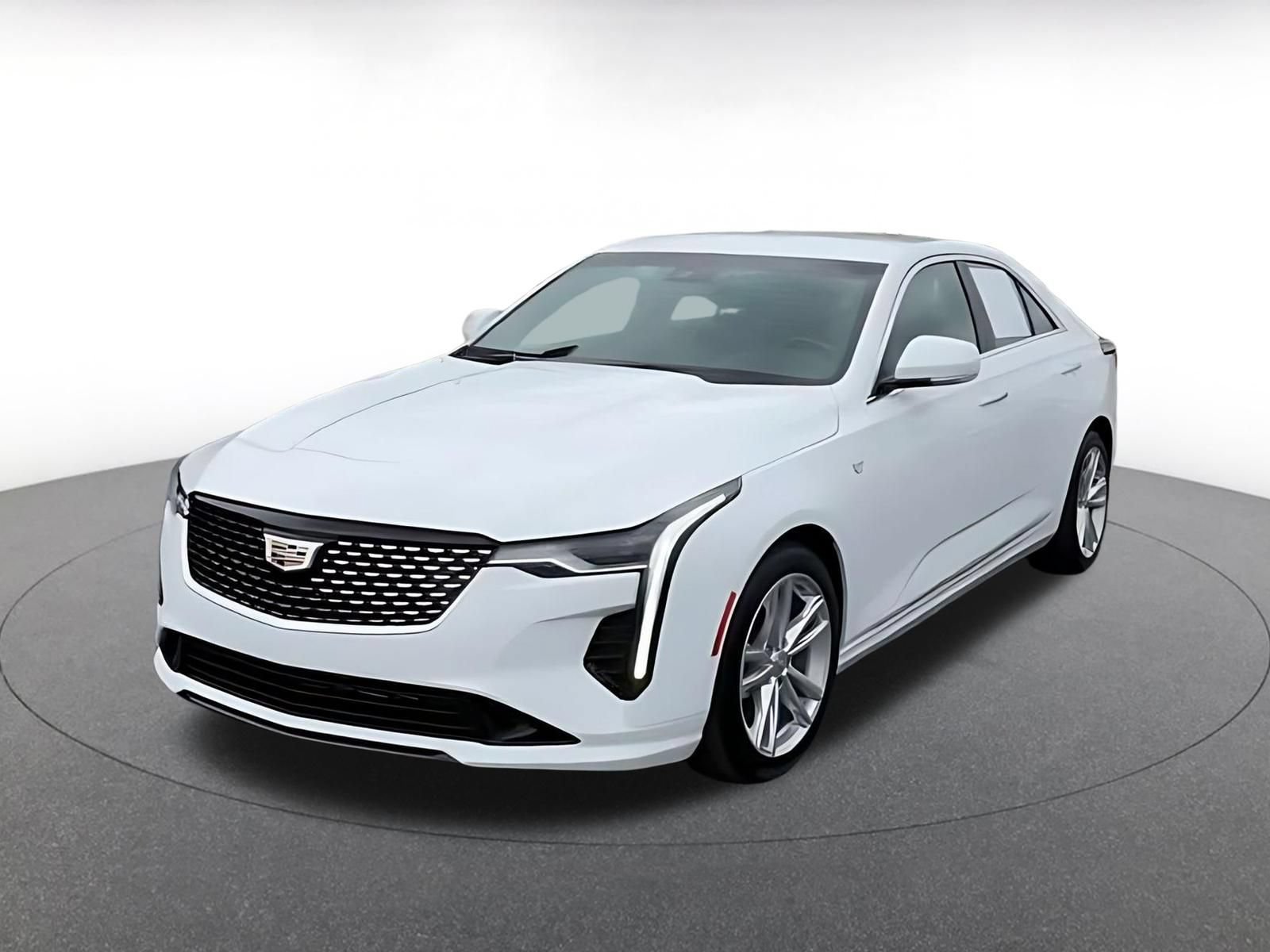 Used 2026 Cadillac CT4 Luxury RWD image 6