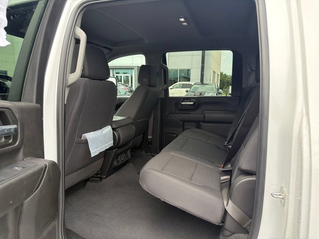 Used 2024 Chevrolet Silverado 2500 Custom w/ Custom Value Package AWD/4WD image 23