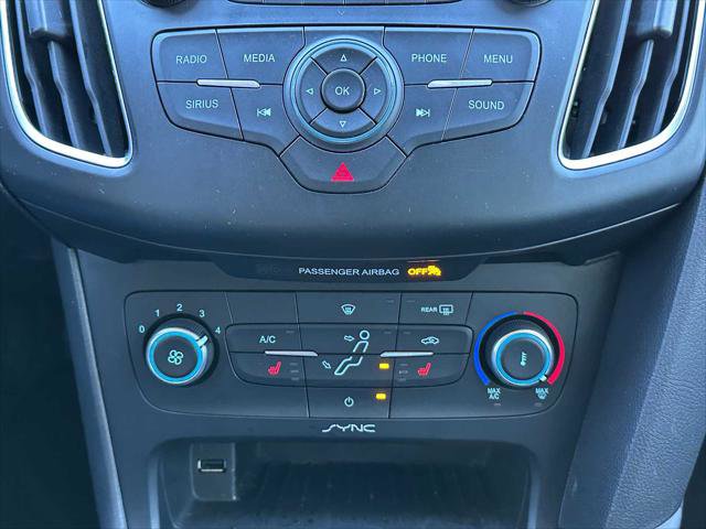 Used 2015 Ford Focus SE w/ Equipment Group 201A image 26