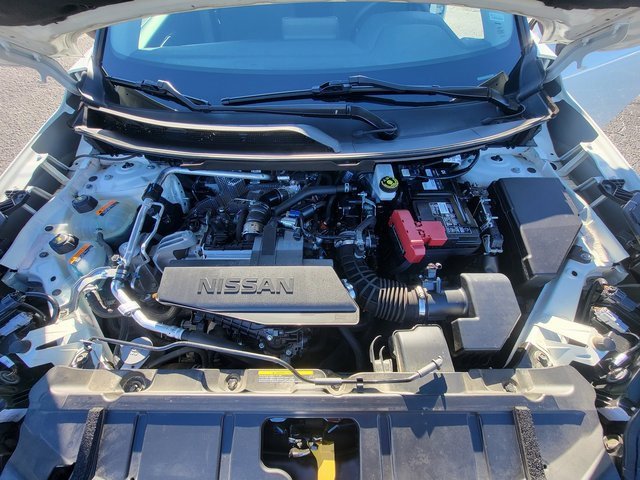 Used 2024 Nissan Rogue S image 9