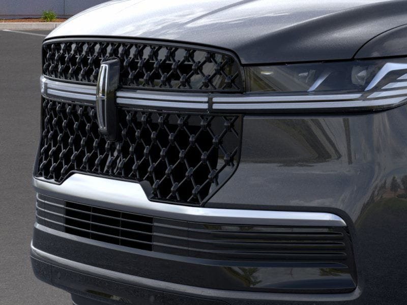 New 2026 Lincoln Navigator L Reserve w/ Jet Appearance Package AWD/4WD image 17