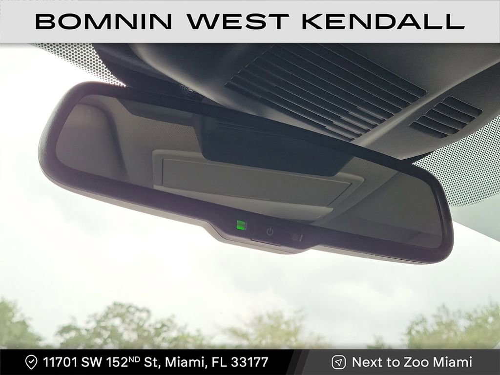 Used 2021 Nissan Rogue SL w/ Premium Package image 23