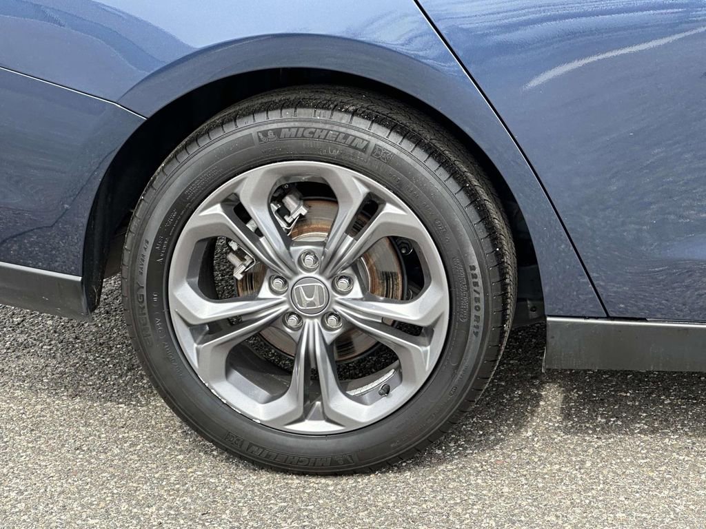 Certified 2023 Honda Accord EX image 5
