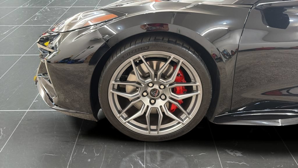 Used 2026 Chevrolet Corvette Z06 RWD image 21