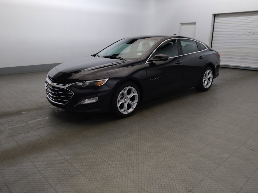 Used 2023 Chevrolet Malibu LT FWD image 2