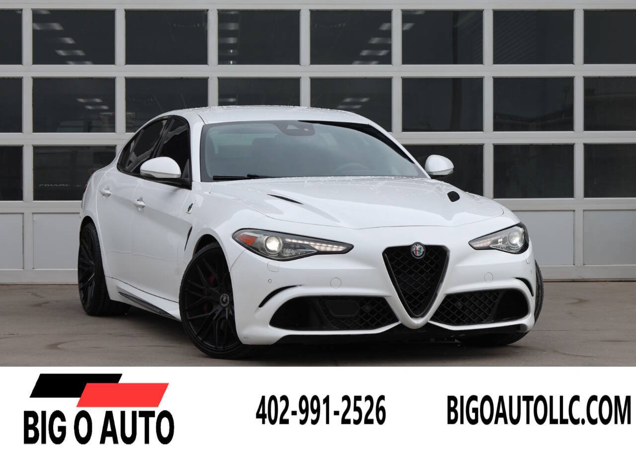 Used 2017 Alfa Romeo Giulia Quadrifoglio RWD image 1