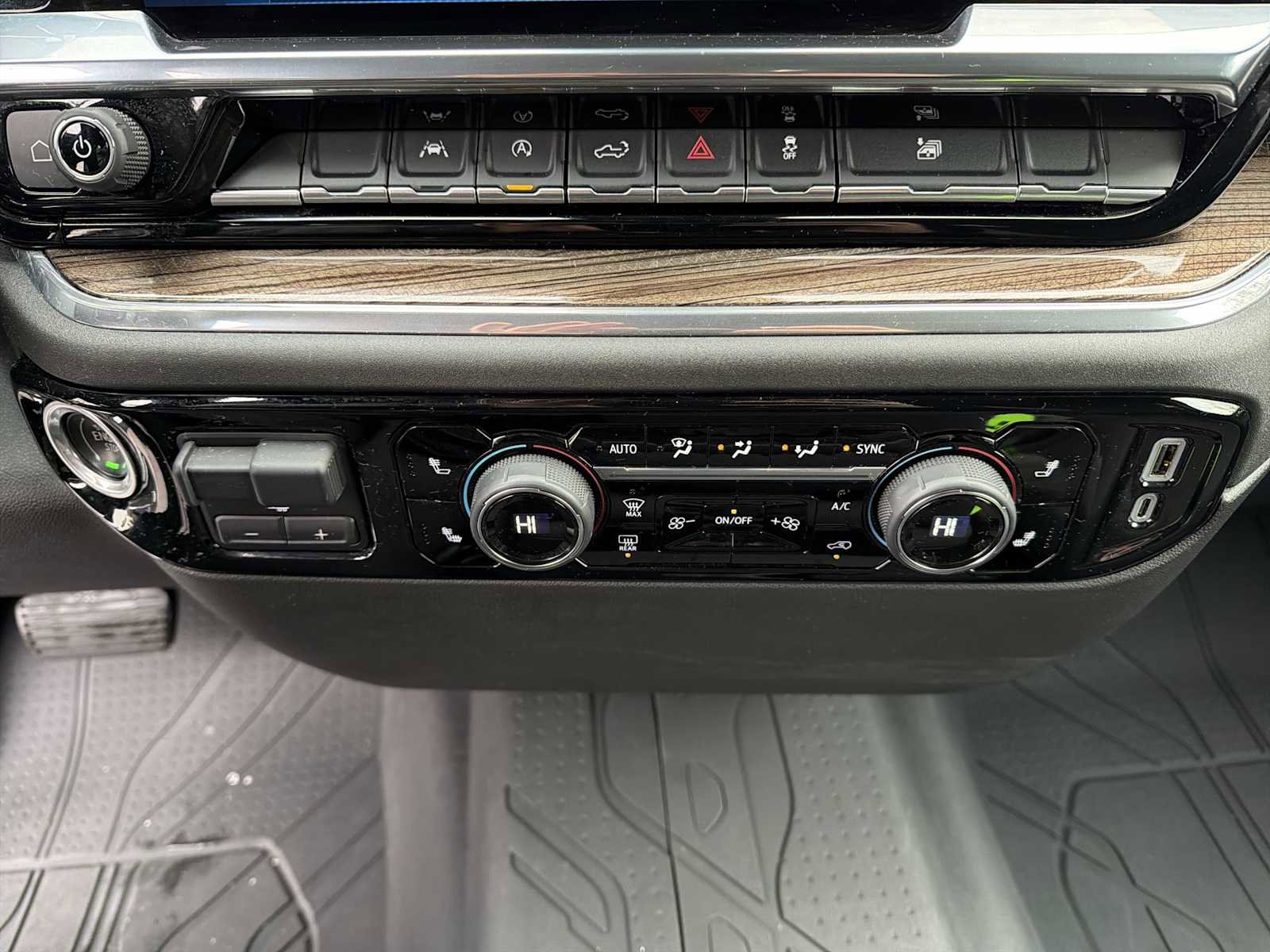 Used 2023 Chevrolet Silverado 1500 LT w/ Protection Package image 19