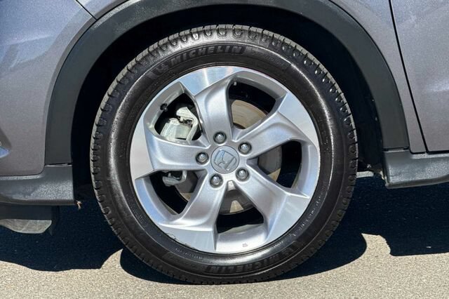 Used 2021 Honda HR-V LX image 24