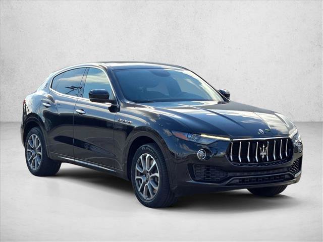 Used 2020 Maserati Levante S AWD/4WD image 3