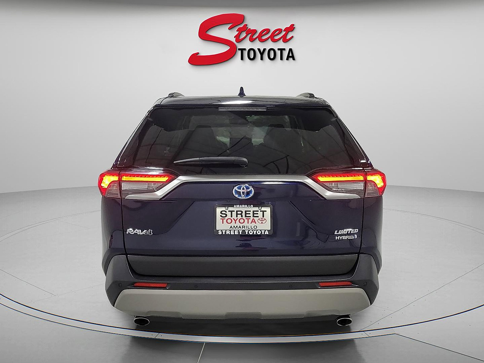Certified 2022 Toyota RAV4 Limited AWD/4WD image 3