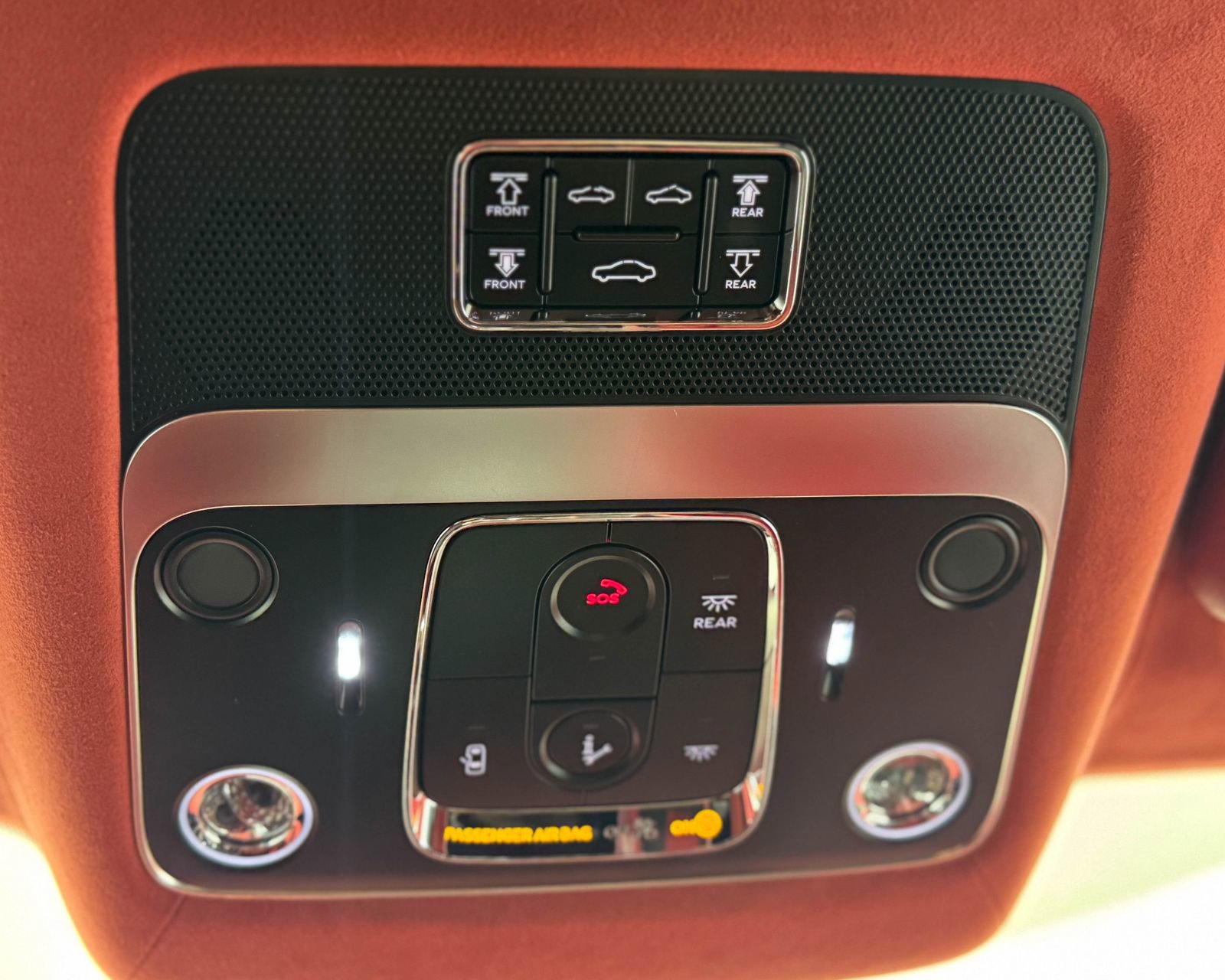 New 2025 Bentley Flying Spur Plug-In Hybrid image 27