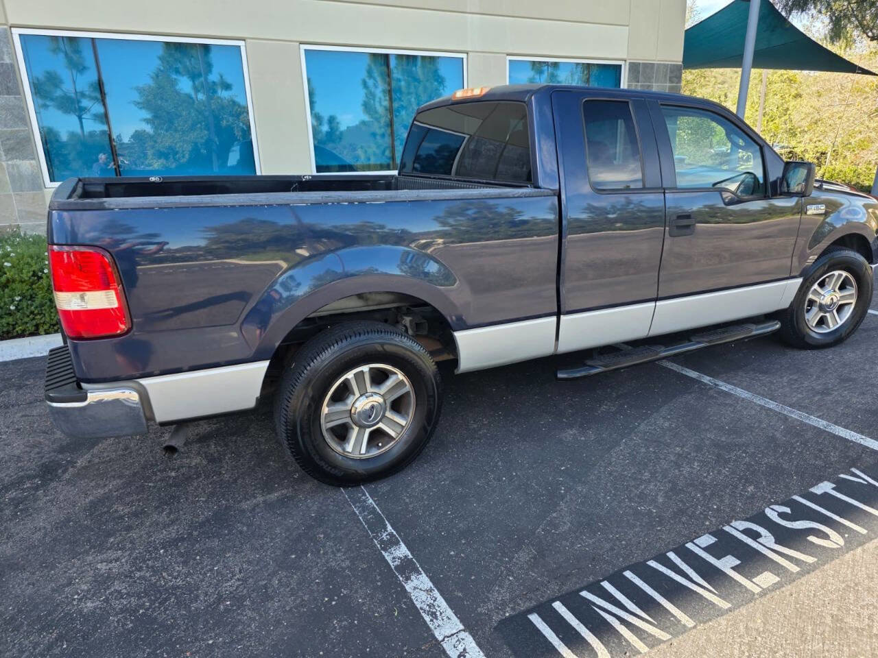 Used 2005 Ford F150 XL RWD image 3