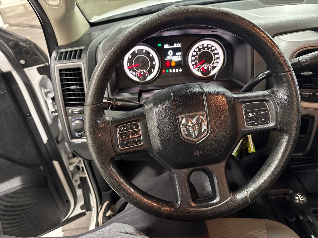 Used 2016 RAM 3500 Tradesman w/ Chrome Appearance Group image 18