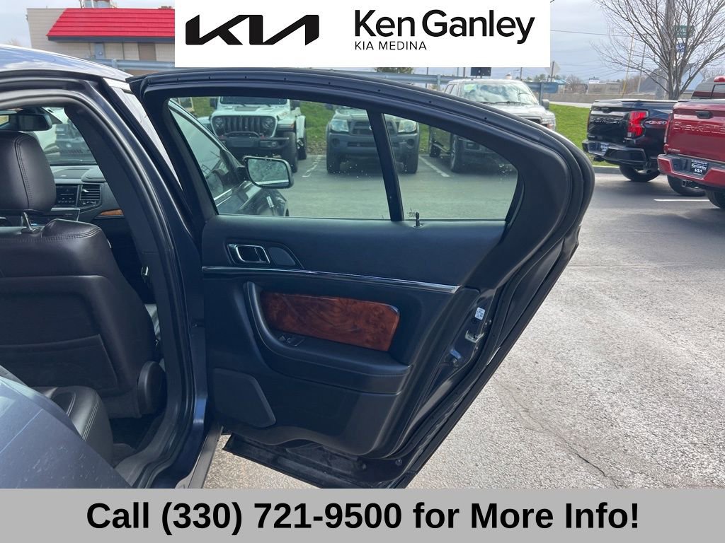 Used 2014 Lincoln MKS AWD w/ Equipment Group 101A image 50