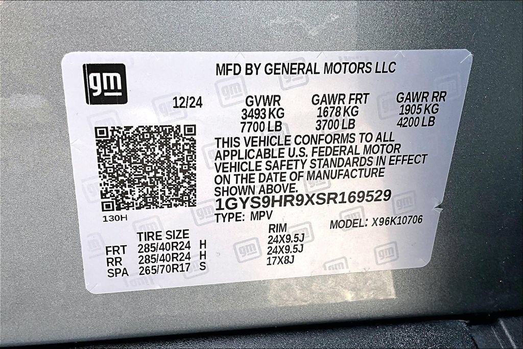 Certified 2025 Cadillac Escalade V AWD/4WD image 36