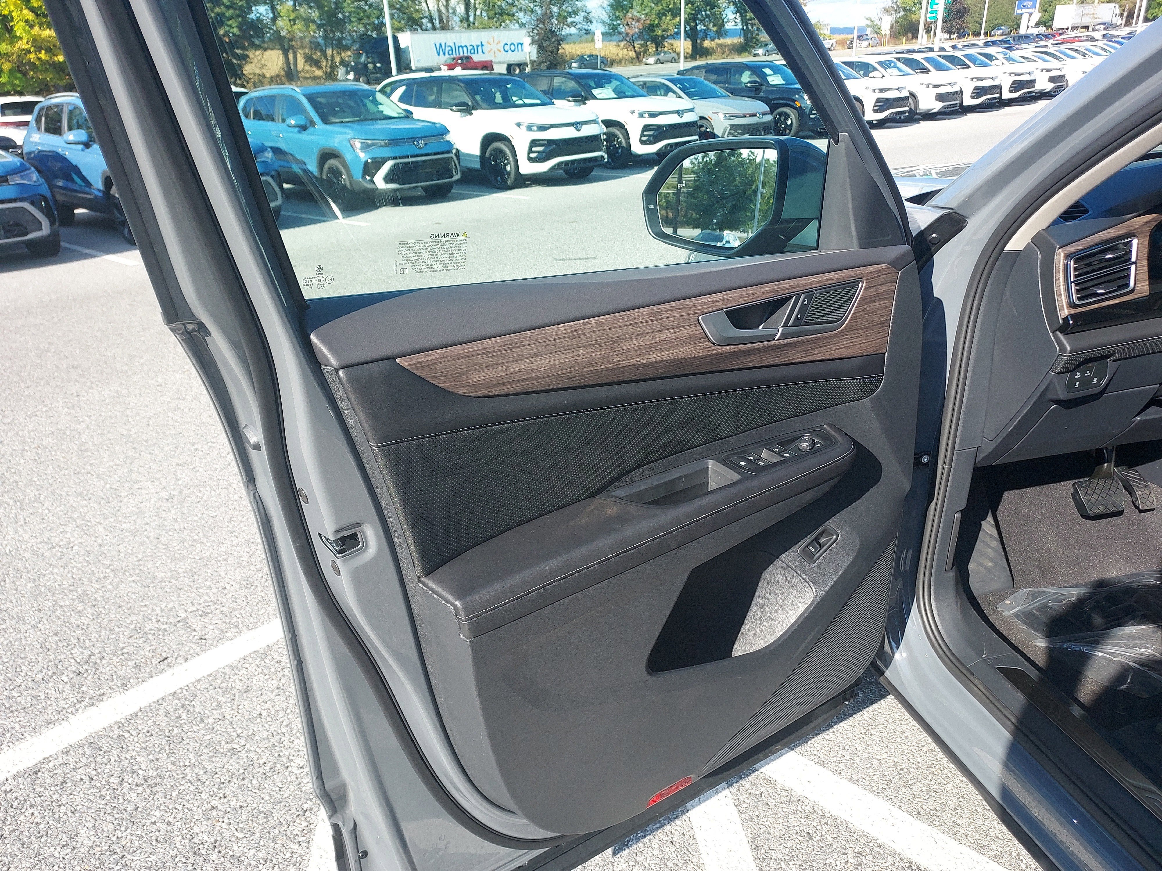 New 2026 Volkswagen Atlas SEL image 13