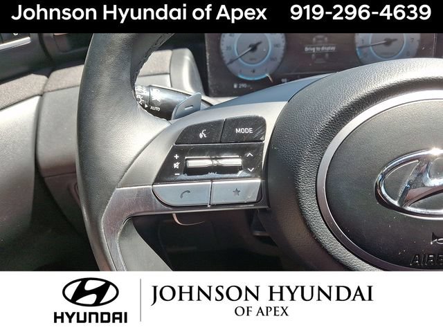 Certified 2023 Hyundai Tucson Limited AWD/4WD image 20