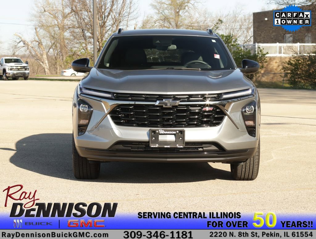 Used 2026 Chevrolet Trax RS w/ Driver Confidence Package image 2